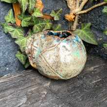 Load image into Gallery viewer, SkullSplitter Open-Topped Decorative Skulls in Nordic Glacier or Copper Patina