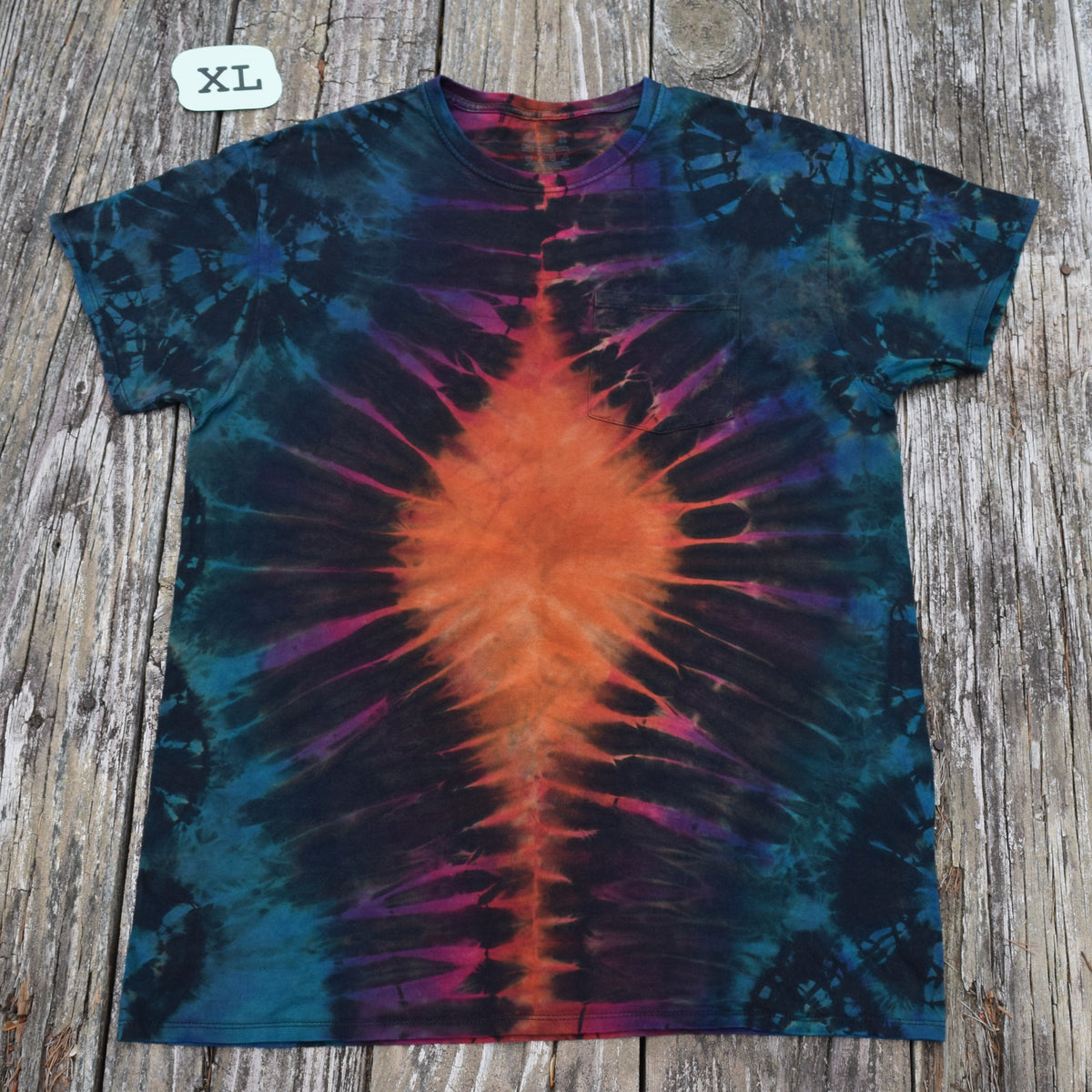 送料無料キャンペーン Sunset Soundside Tie in Collection T-Shirt Neck Crew Dye トップス