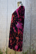 Load image into Gallery viewer, Ruby Diamond Rayon Short Sleeved Dress, Size Extra Large