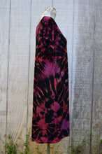 Load image into Gallery viewer, Ruby Diamond Rayon Short Sleeved Dress, Size Extra Large