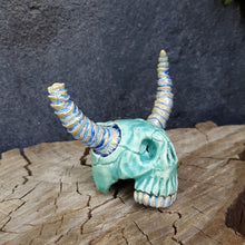 Load image into Gallery viewer, MinceMeister Skull in Entombed Turquoise
