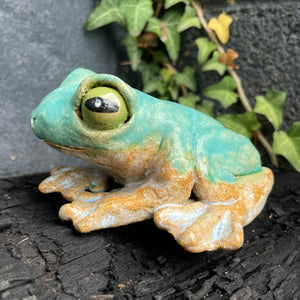 Friendly Frog in Matte Turquoise or Pink Sand